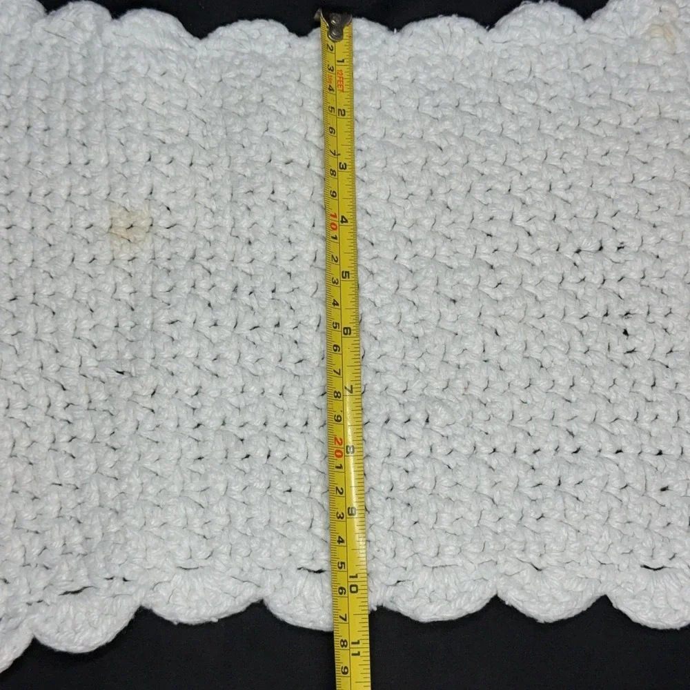 Vintage Handmade Crochet‎ Placemat Rectangular Scalloped Cotton White Table